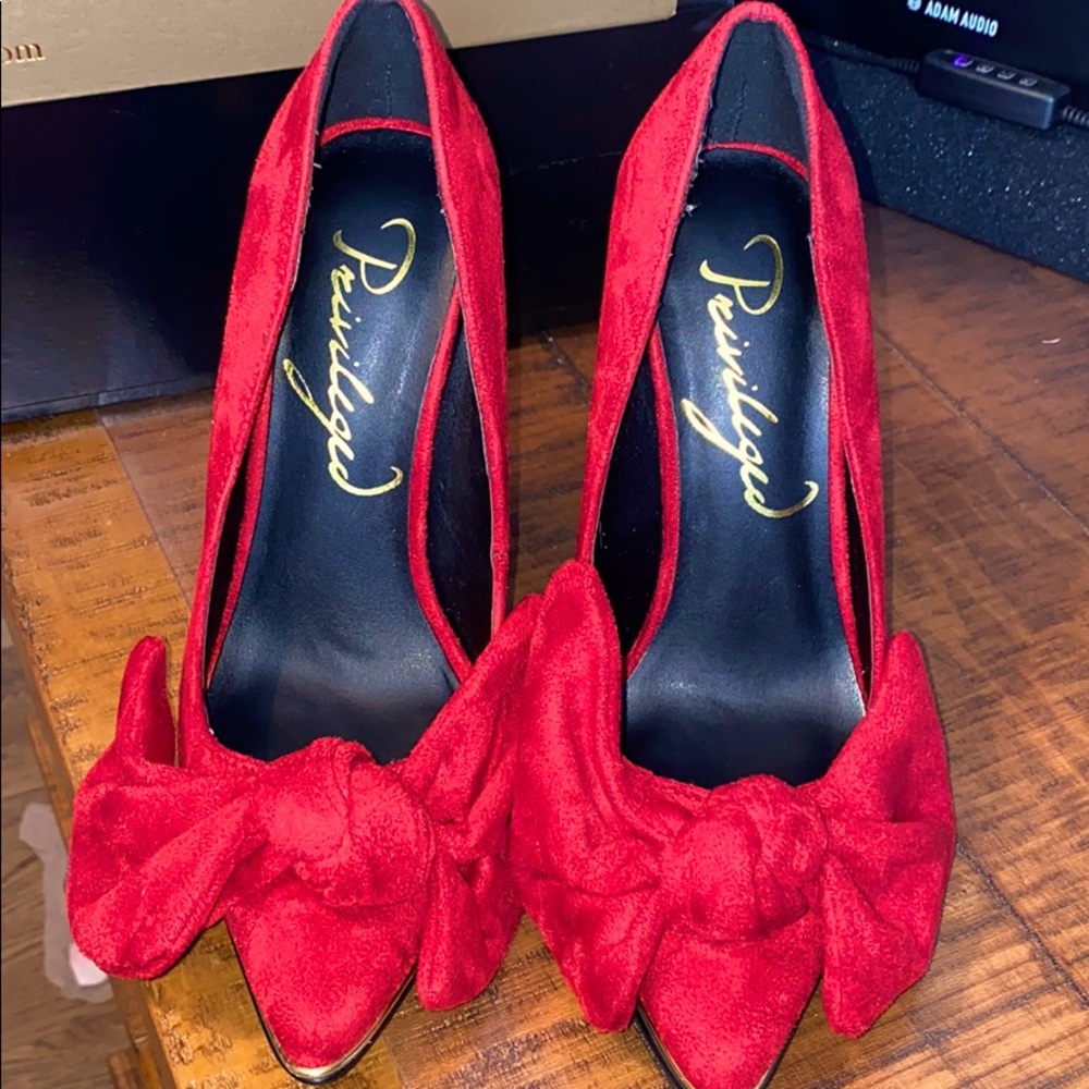 Privileged shoe Red Pumps